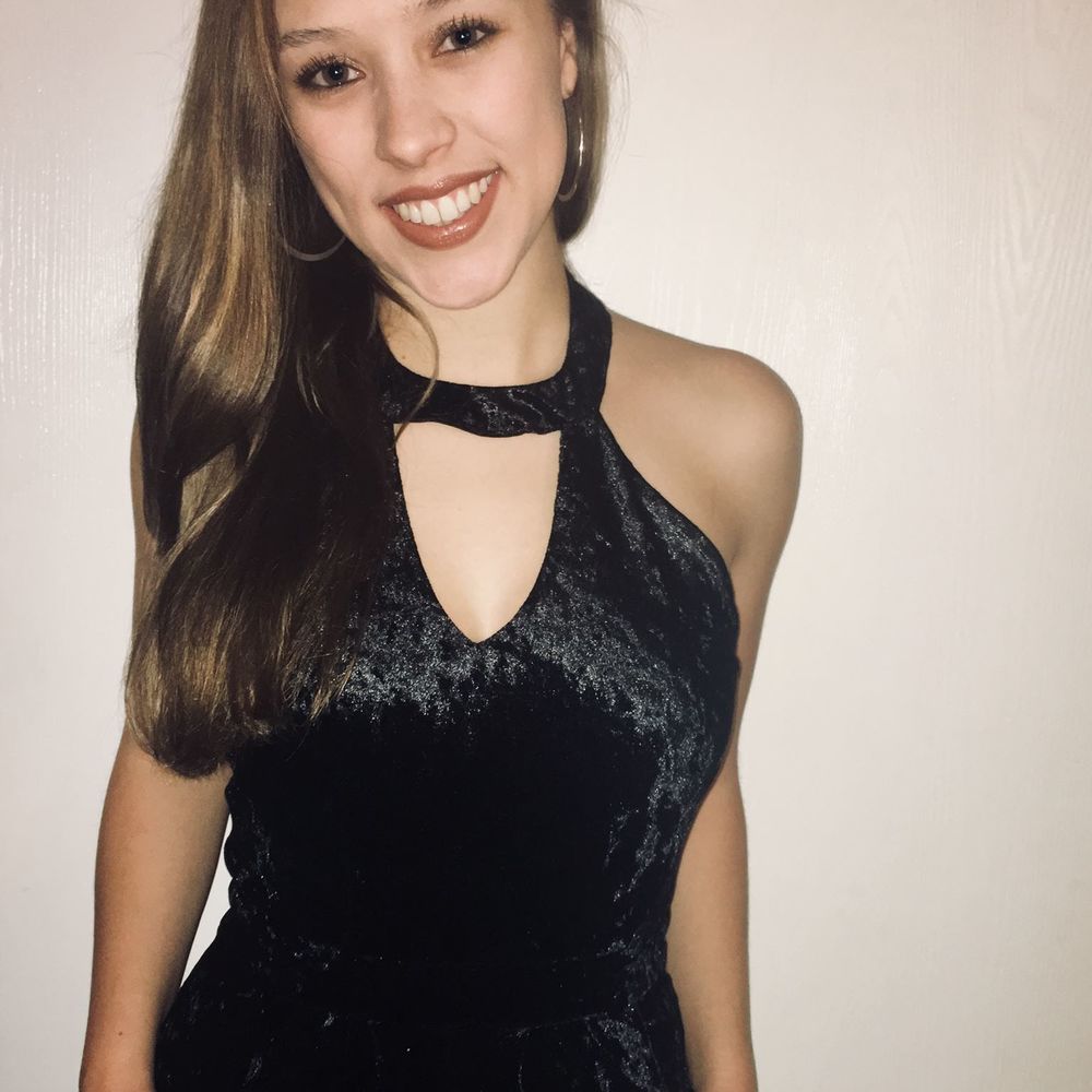 Meet your Posher, Alex